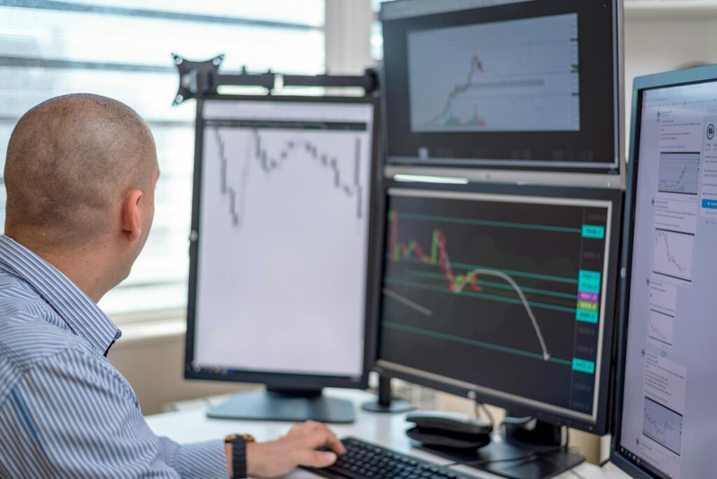 Investimentos e Gestão de Carteira: Powell faz disparar Ibovespa que mira os 138 mil pontos.