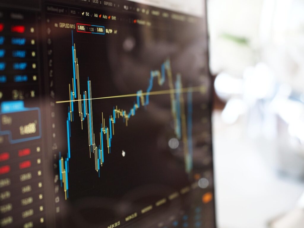 Prejuízo de R$ 36,1 mi no 2º trimestre: Simpar (SIMH3) culpa Selic e investimentos