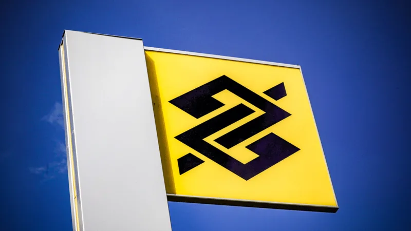 Banco do Brasil (BBAS3) ainda exige cautela? Veja o que dizem os analistas sobre as ações