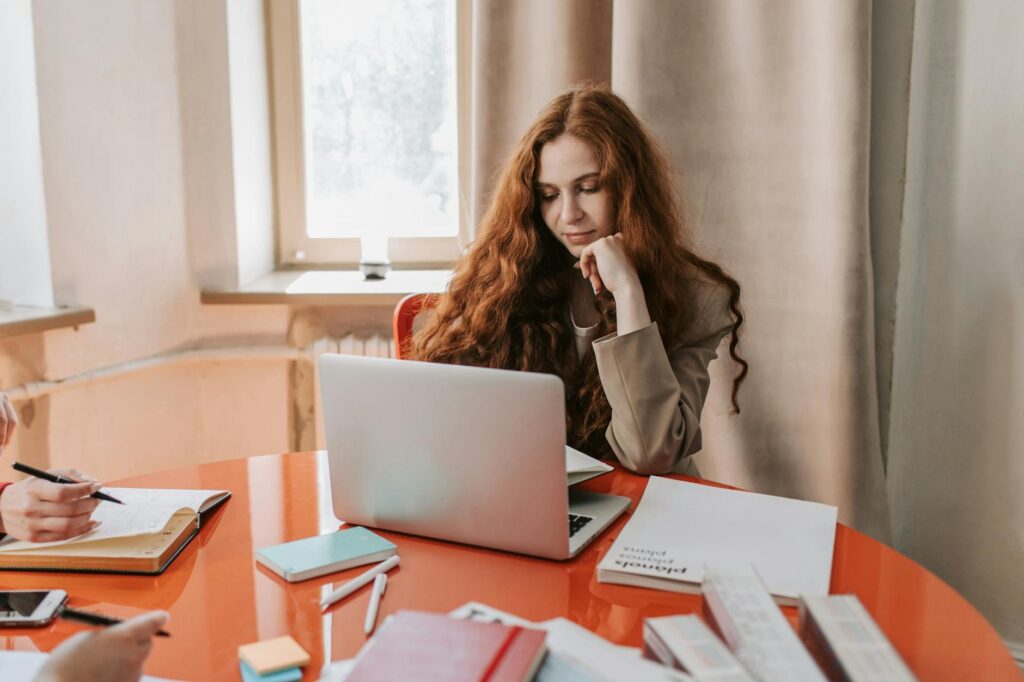 Empreendedorismo e Inovação: Millennials e bilionários: três empreendedores se destacam no clube do bilhão.