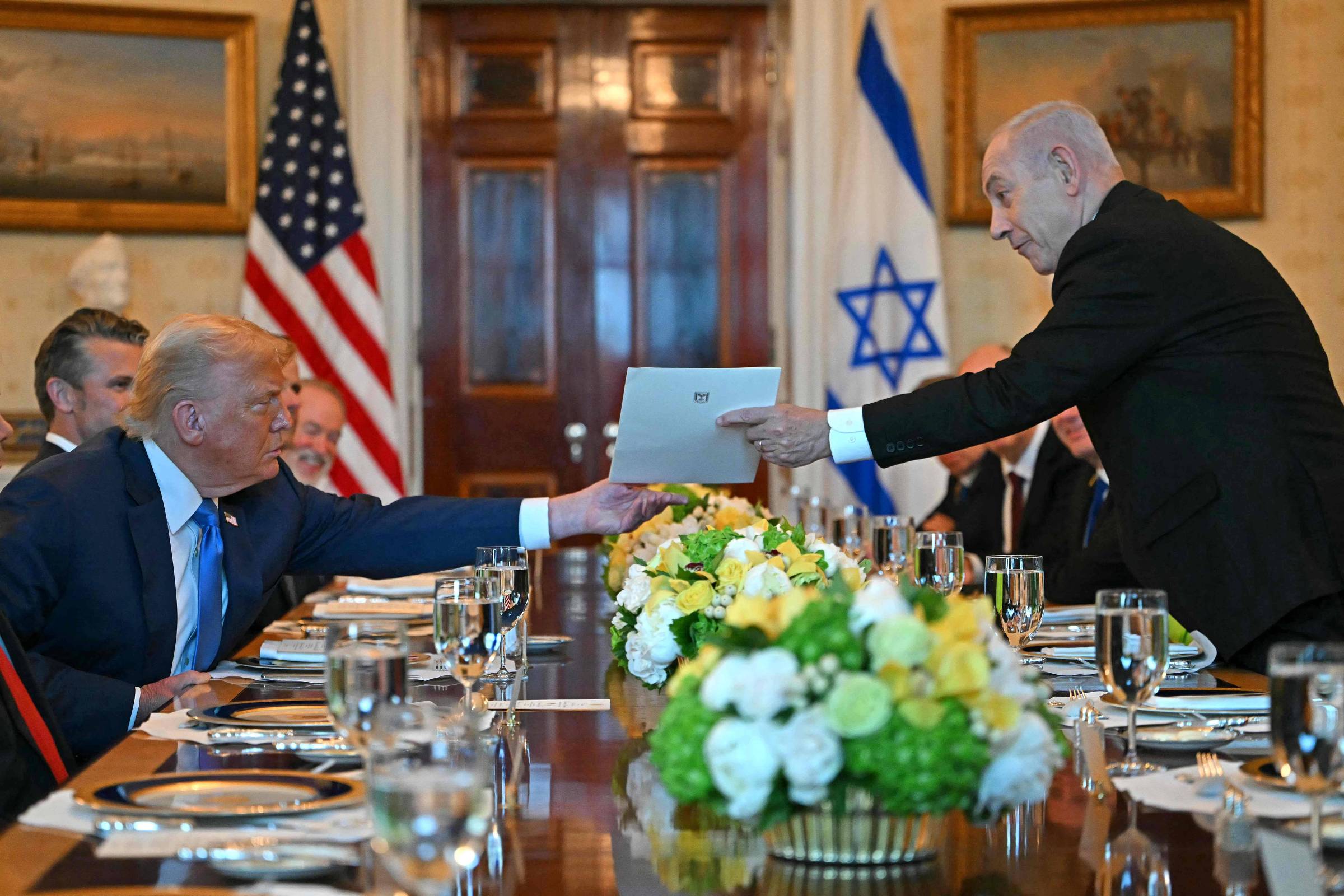Trump fracassa em tentativas de influenciar países para auxiliar aliados. Política Internacional