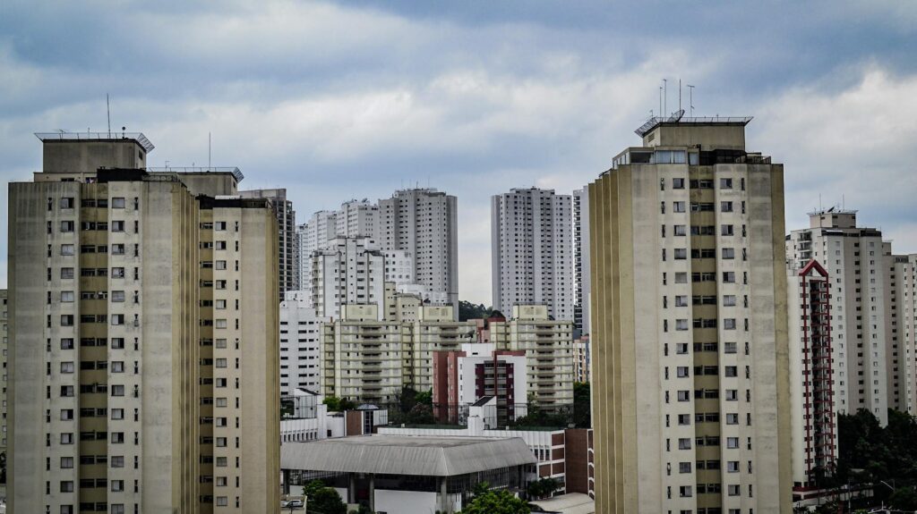 cinema & arte: Cida Moreira celebra Angela Ro Ro em show de estreia no Rio.