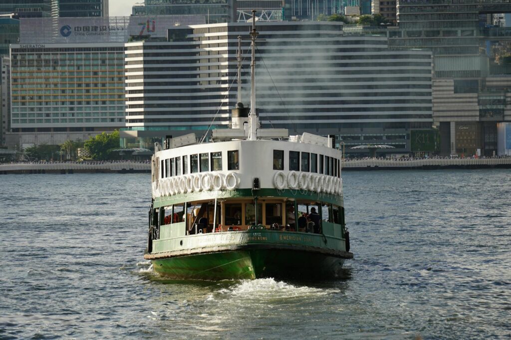 política internacional: Trump enterra o mundo do pós-guerra: doutrina em contradição.