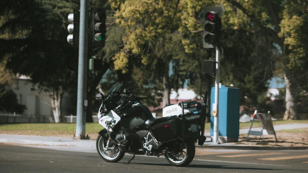 política nacional: Motta reestabelece proteção à deputada do PSOL ameaçada: medida temporária.