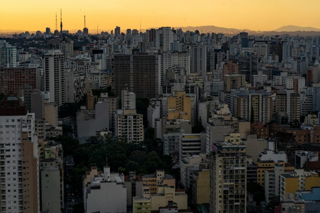 transporte & mobilidade: Passageiros se surpreendem com novo recorde do Monotrilho: superlotação.