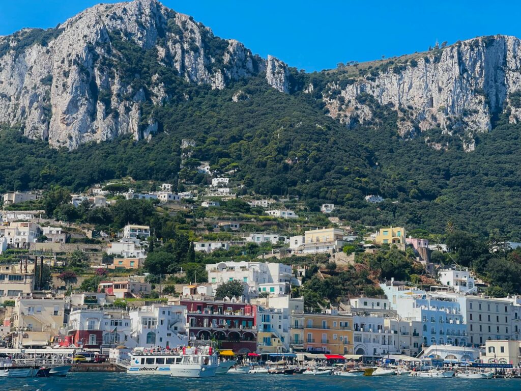 política nacional: Reforma Tributária: #FAKE que autônomos serão obrigados a emitir Nota Fiscal.